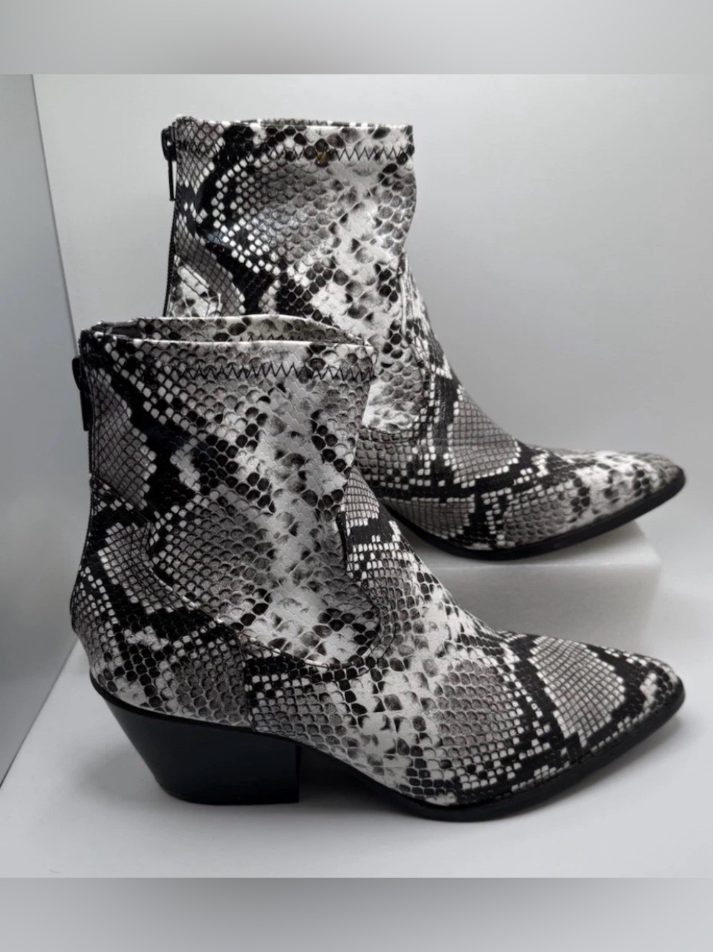 Yoki Black & White Snake Print Ankle Boots